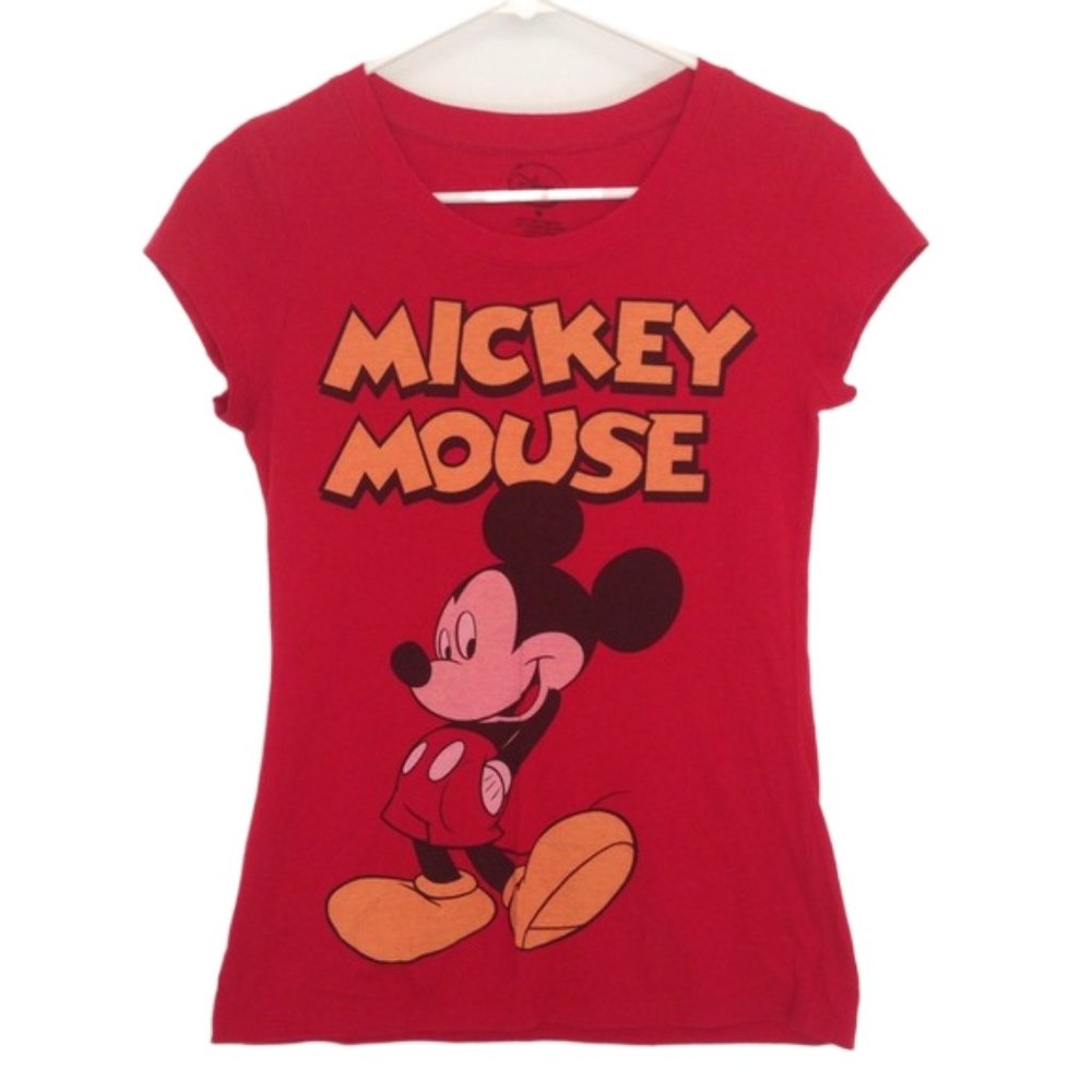 🎉 DISNEY Mickey Mouse Red Tee, size M